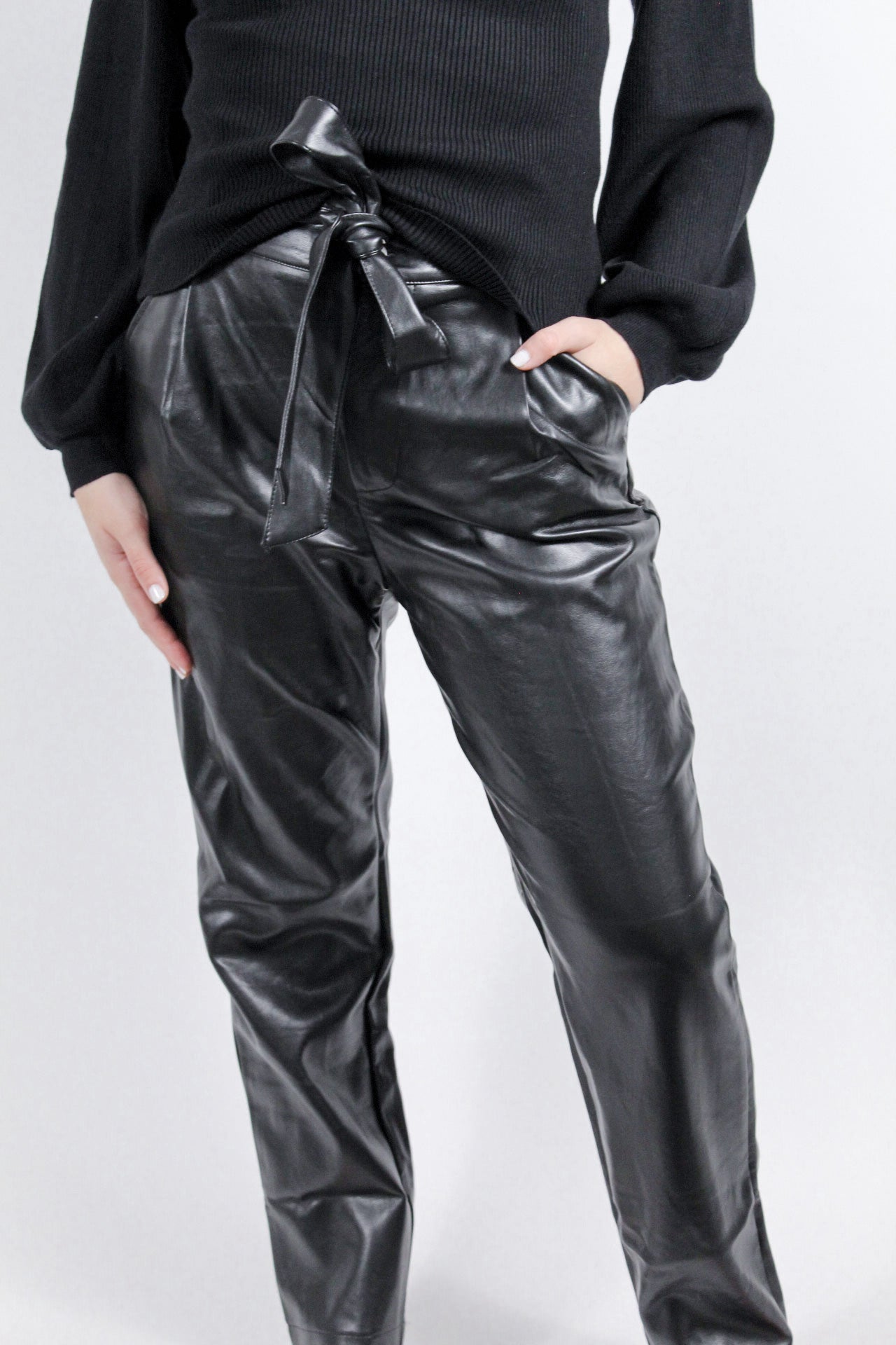 LUCILLE LEATHER PANTS - Black –