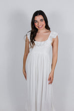 Load image into Gallery viewer, Leah Feminine Maxi Dress
