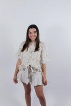 Load image into Gallery viewer, Penelope Floral Top
